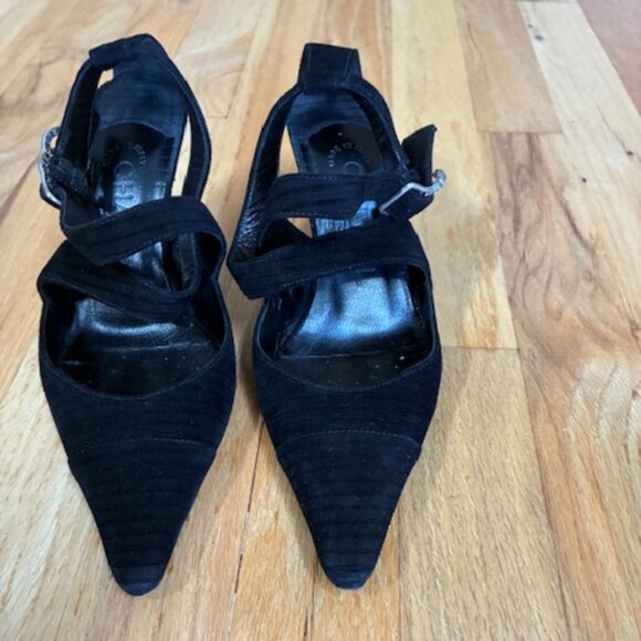 CHANEL 100% Authentic Vintage Heeled Sandals - Picture 3 of 16